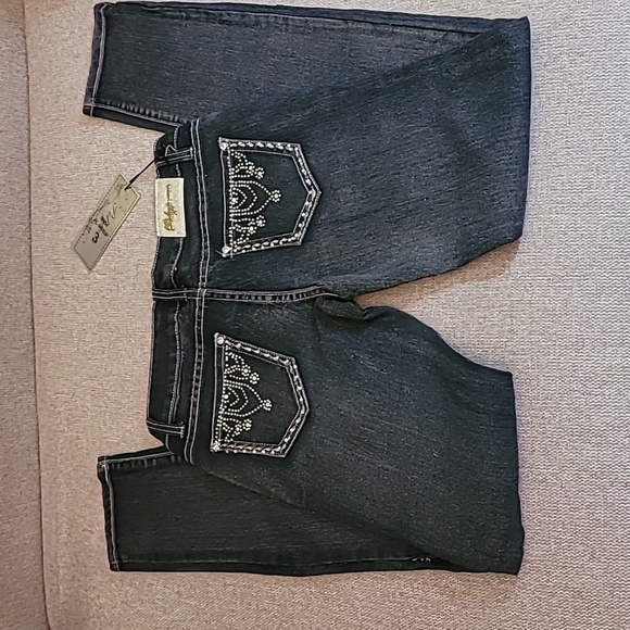 Polyjeans - Picture 2 of 5